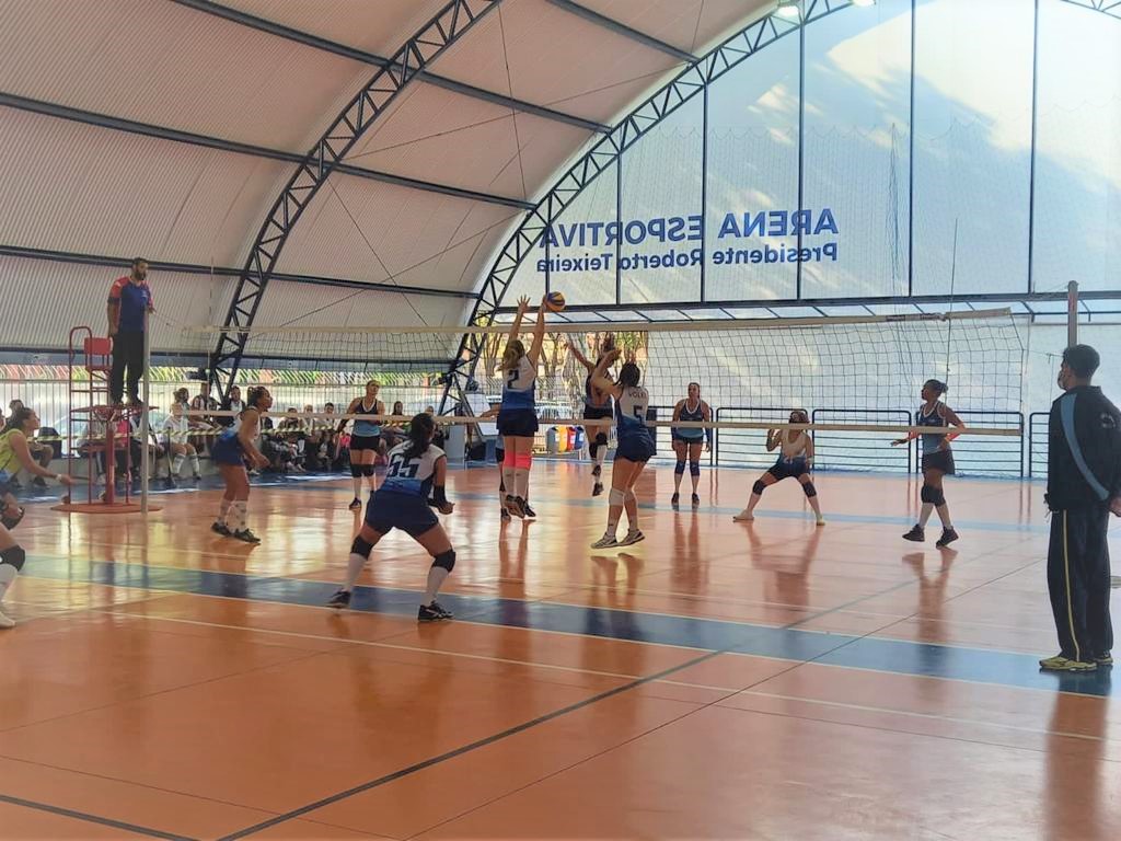 Torneio inter clubes vôlei feminino