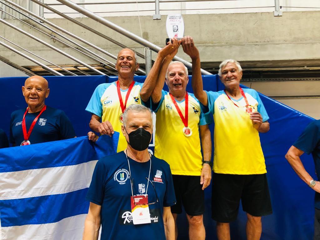 Toninho, Murilo e Oswaldo, 1º lugar na categoria Master IV