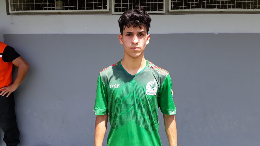 Vinicius Figueiredo, ala direito do México