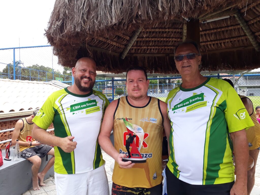 Os coordenadores Márcio Lopes e Thiago Carvalho (Russo) e o diretor de Esportes do CBH, Rui César