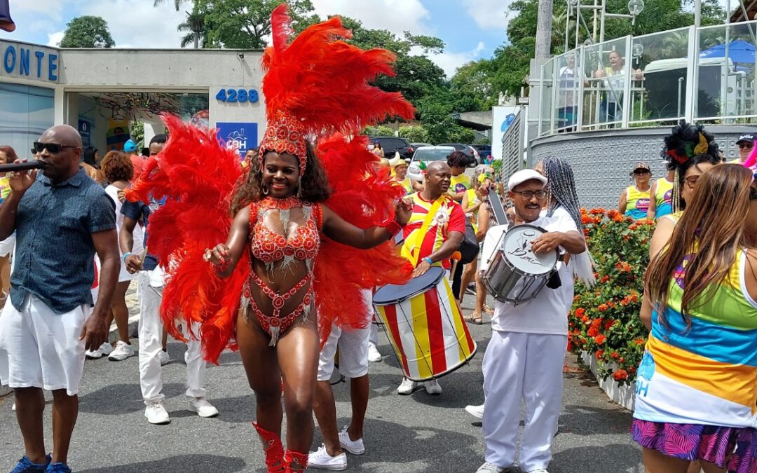 PRÉ-CARNAVAL COM O BLOCO DESLUMBRADAS 2024