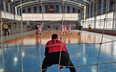 Talentos em quadra: semifinais eletrizantes do Cifutsal no CBH