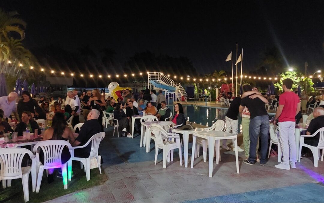 Noite de Luau no CBH